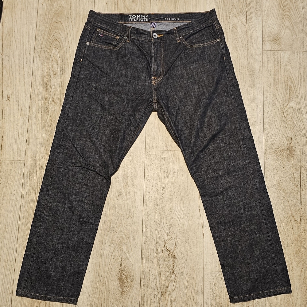 Tommy Hilfiger Men's Dark Wash Jeans